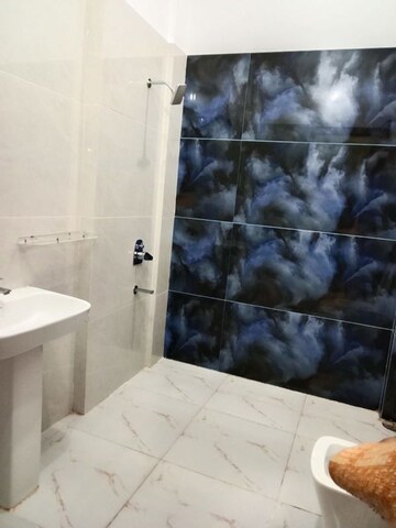 Bathroom in 3 BHK Builder Floor at Indira Nagar – for Rent