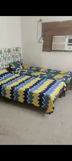 1 BHK Builder Floor For Rent in Sector 27