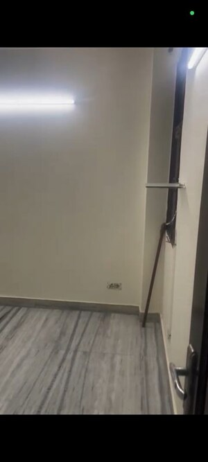 Room in 2 BHK Builder Floor at Malviya Nagar – for Rent