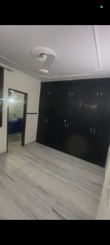 Room in 2 BHK Builder Floor at Malviya Nagar – for Rent