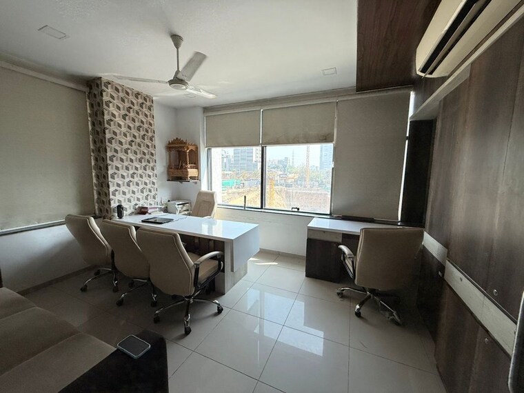 Team Area, shilp-arista Commercial Office Space 1200 Sq.Ft. In Bodakdev Ahmedabad 10050427