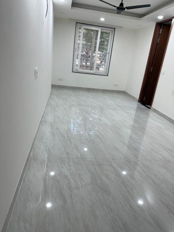 4 BHK + Pooja Room Apartment For Rent in Vasant Kunj