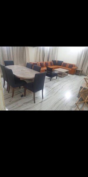 Master Bedroom in 2 BHK Apartment at Laxmi Palace Ghatkopar East, Ghatkopar East – for Rent