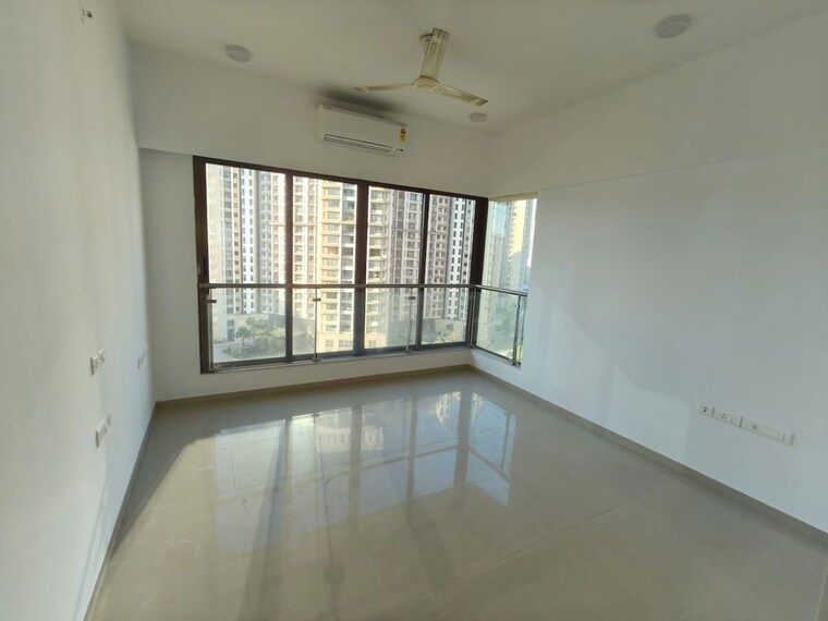 Room, celestia-spaces 3.5 Bedroom 1450 Sq.Ft. Apartment In Parel Mumbai 10050499