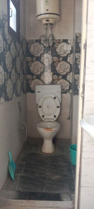 Bathroom in 1 BHK Builder Floor at Neb Sarai – for Rent