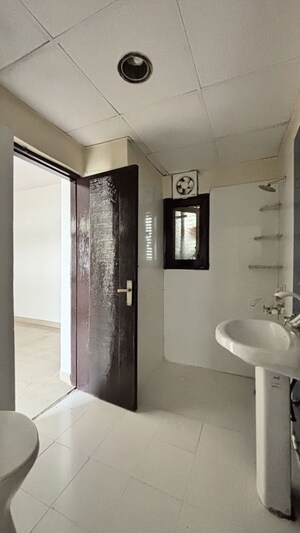 Building Lobby in 3 BHK Apartment at Mahagun Villa, Vaishali Sector 4 – for Sale