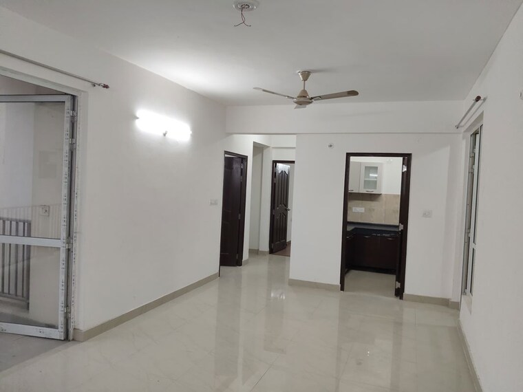 Room, gomti nagar 3 Bedroom 1705 Sq.Ft. Apartment In Gomti Nagar Lucknow 10050547