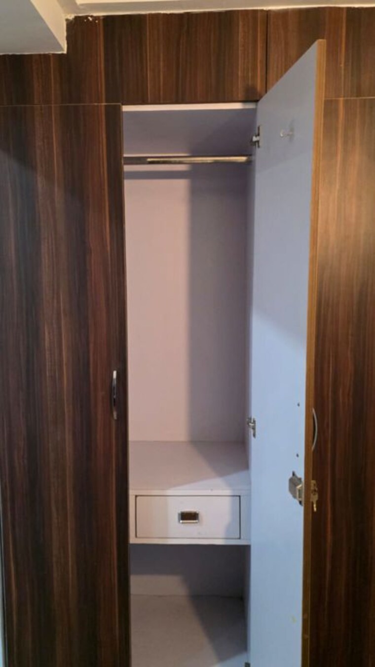 undefined, gomti nagar 3 Bedroom 1705 Sq.Ft. Apartment In Gomti Nagar Lucknow 10050547