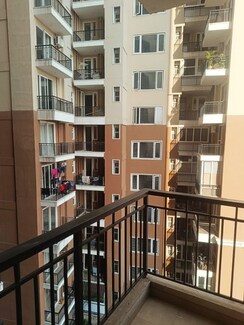 3 BHK + Servant Room Independent House For Rent in Ambika Florence Park