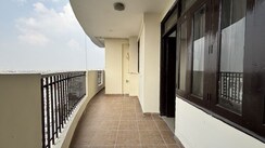 3 BHK + Pooja Room Apartment For Sale in Mahagun Villa