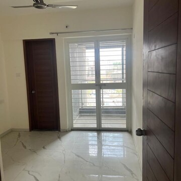 Room in 2 BHK Apartment at Tathawade – for Rent
