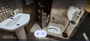 Bathroom in 3 BHK Apartment at Omega Orchid Heights, Faizabad Road – for Rent