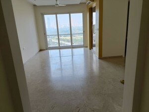 2 BHK Apartment For Rent in Lodha Fiorenza, Goregaon East