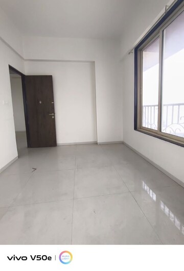 Room in 2 BHK Apartment at Shree Shakun Heights, Goregaon East – for Sale