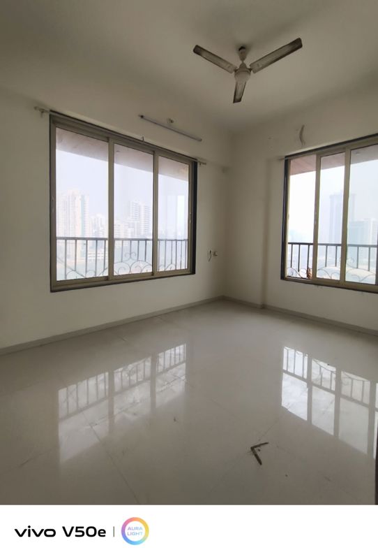 2 BHK Apartment For Sale in Shree Shakun Heights