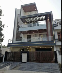 2 BHK + Pooja Room,Study Room Builder Floor For Rent in DLF Vibhuti Khand