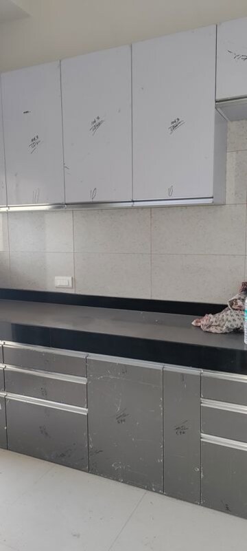 Kitchen in 3.5 BHK Apartment at Peninsula Celestia Spaces, Parel – for Rent