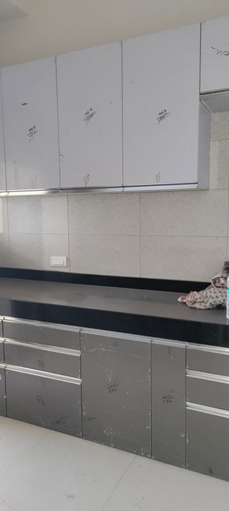 Kitchen, peninsula-celestia-spaces 3.5 Bedroom 1480 Sq.Ft. Apartment In Parel Mumbai 10050746