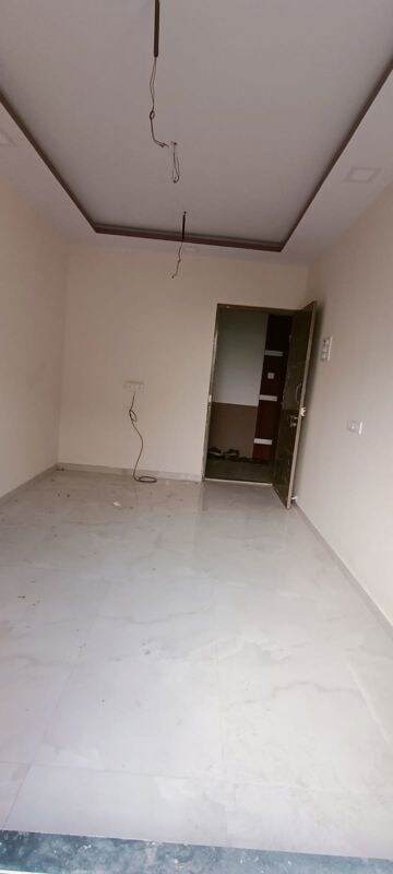 Room in 1.5 BHK Apartment at Runwal Garden City, Balkum Pada – for Rent