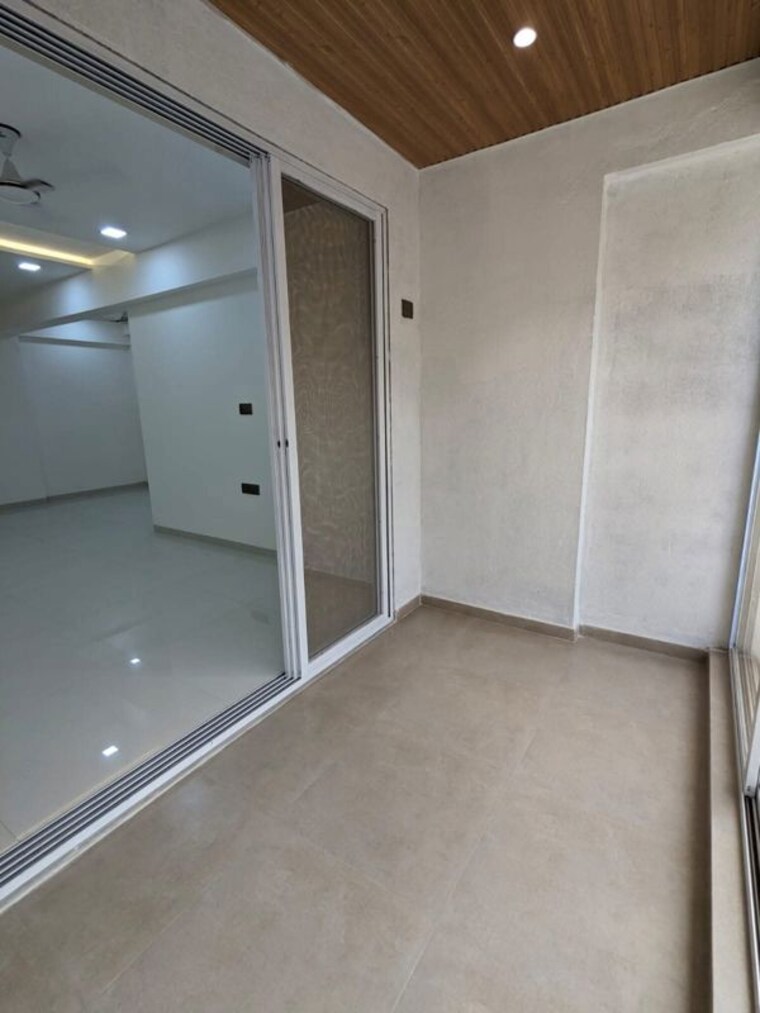 Master Bedroom, runwal-zenith 2 Bedroom 720 Sq.Ft. Apartment In Balkum Pada Thane 8997439