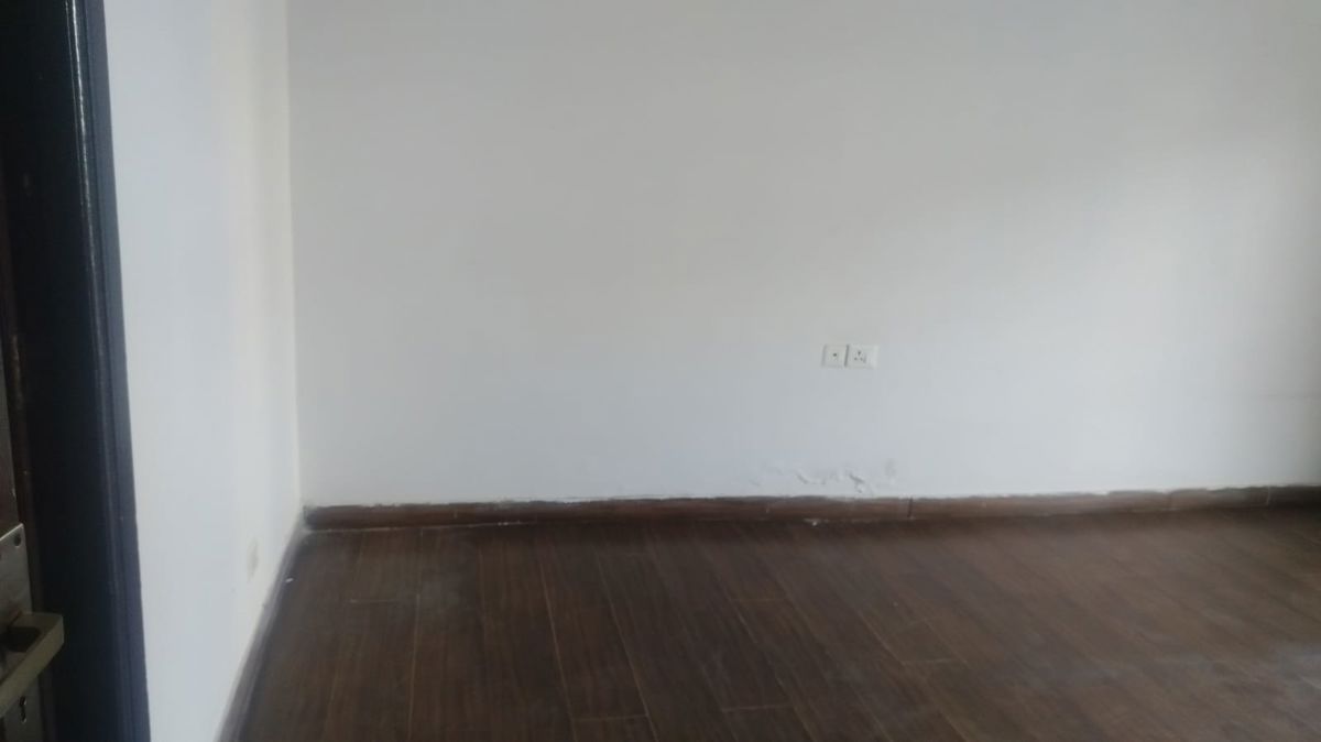 3.5 BHK + Servant Room Apartment For Rent in 3C Lotus Boulevard