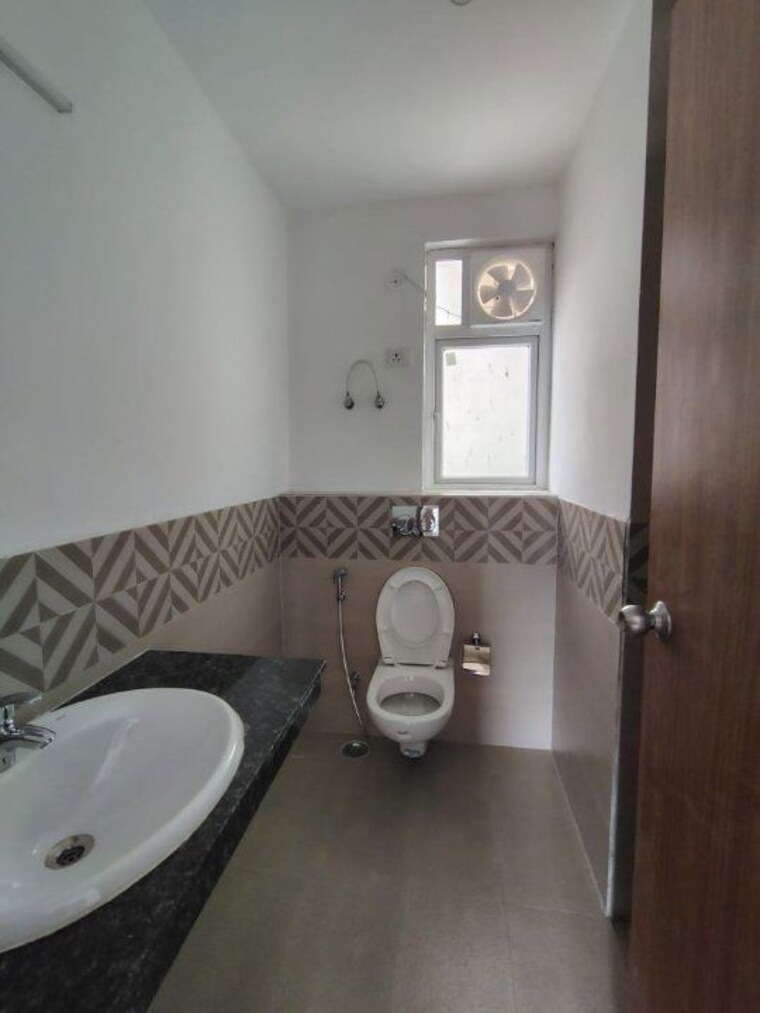 Bathroom, ats-marigold 3 Bedroom 1750 Sq.Ft. Apartment In Sector 89a Gurgaon 10050764