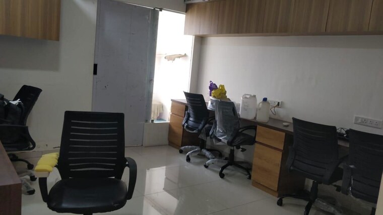 Living Room, gurukul Commercial Office Space 1071 Sq.Ft. In Gurukul Ahmedabad 10050792