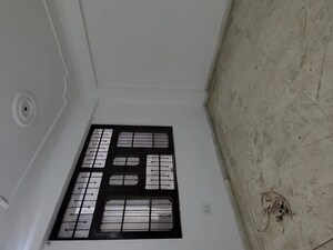 Building Lobby in 2 BHK Builder Floor at Vaishali Sector 4 – for Rent