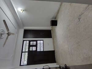 Furnished Amenities in 2 BHK Builder Floor at Vaishali Sector 4 – for Rent