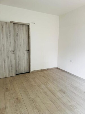 Room in 3 BHK Apartment at Unique K Shire, Punawale – for Rent