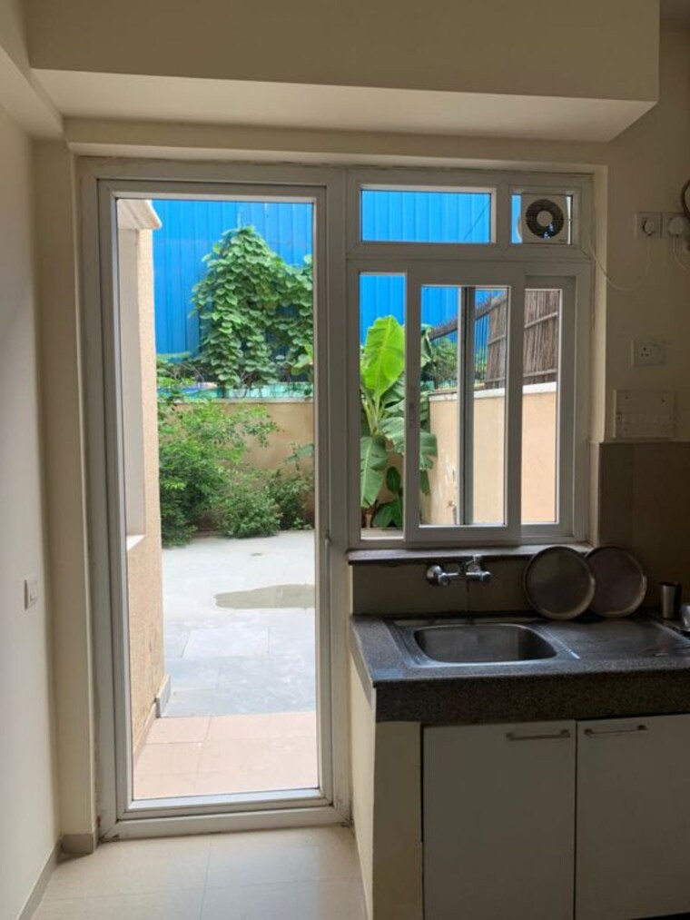 Gym, emaar-emerald-classic 3 Bedroom 267 Sq.Ft. Apartment In Sector 65 Gurgaon 10050844