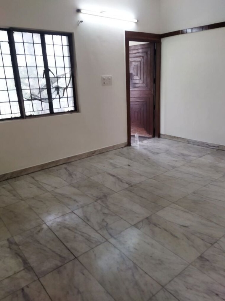 Room, vasant kunj 2 Bedroom 1800 Sq.Ft. Apartment In Vasant Kunj Delhi 10050892