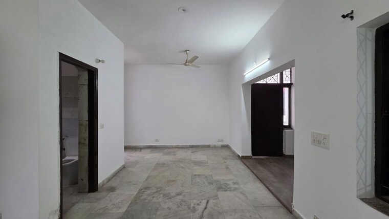 Room, vasant kunj 2 Bedroom 1800 Sq.Ft. Apartment In Vasant Kunj Delhi 10050892