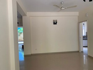 Furnished Amenities in 3 BHK Apartment at Emaar Emerald Classic, Sector 65 – for Rent