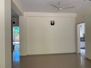 Room in 3 BHK Apartment at Emaar Emerald Classic, Sector 65 – for Rent