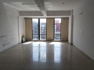Room in  Office Space at Shilp Arista, Bodakdev – for Rent