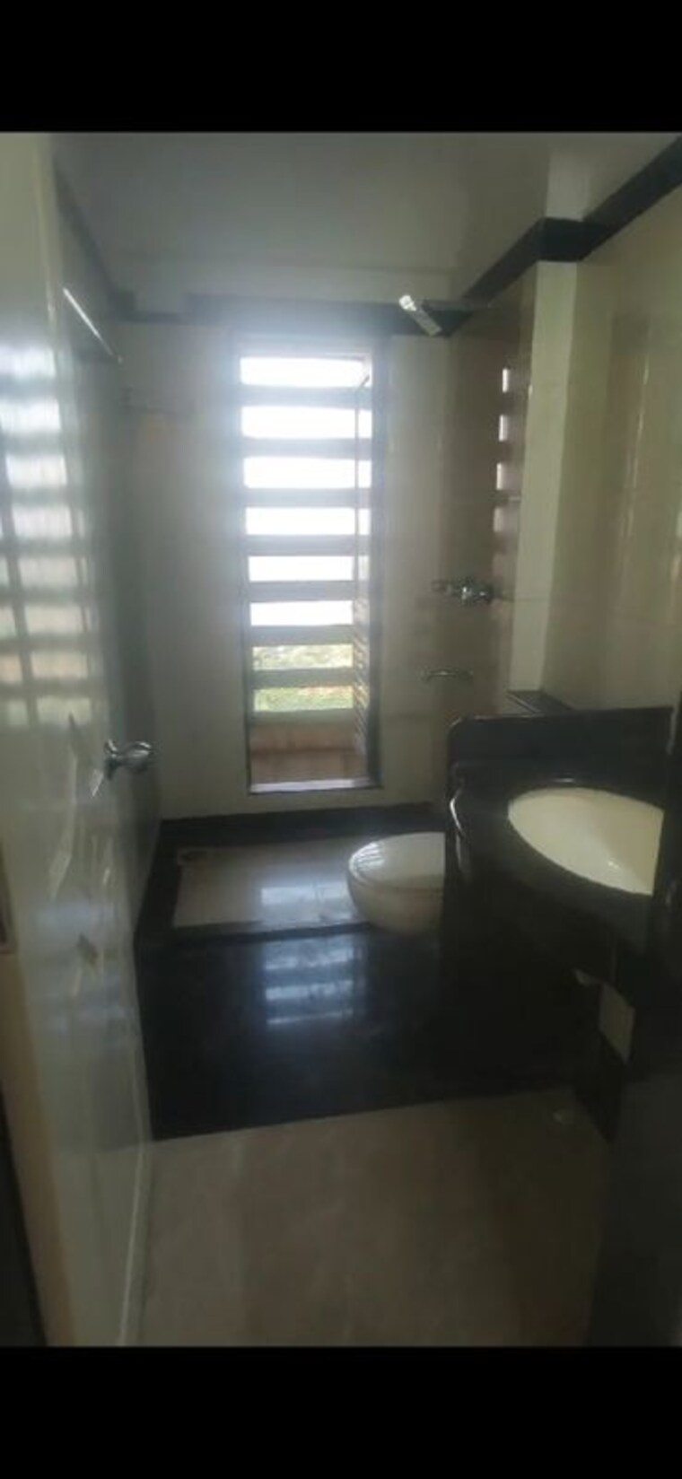 Bathroom, whispering-heights 2 Bedroom 1100 Sq.Ft. Apartment In Malad West Mumbai 10050949
