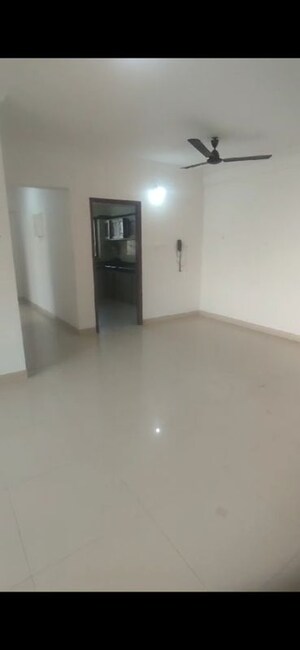 2 BHK Apartment For Sale in Whispering Heights, Malad West