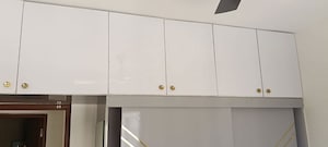 Furnished Amenities in 2 BHK Apartment at Prestige Primrose Hills, Banashankari 6th Stage – for Rent