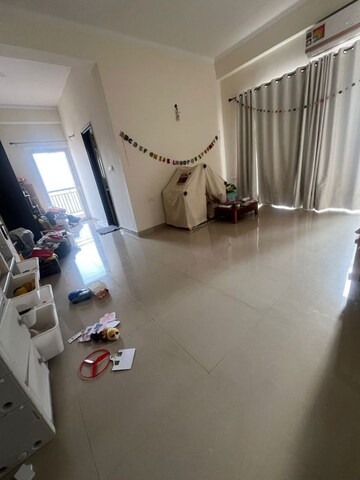 Bathroom in 3 BHK Apartment at Skytech Matrott, Sector 76 – for Rent