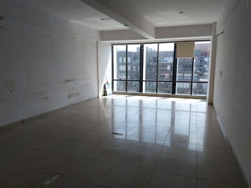 Room in  Office Space at Shilp Arista, Bodakdev – for Rent