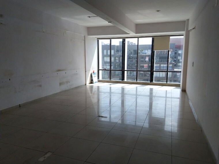 Room, shilp-arista Commercial Office Space 575 Sq.Ft. In Bodakdev Ahmedabad 10050955