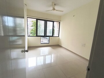 Room in 2 BHK Apartment at Nanded – for Rent
