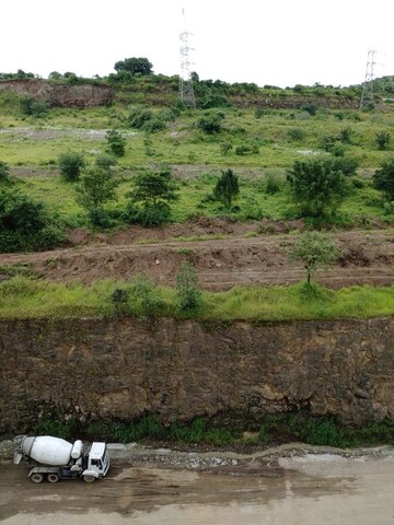 Plot Area in 1 BHK Apartment at Puranik Abitante, Bavdhan – for Rent