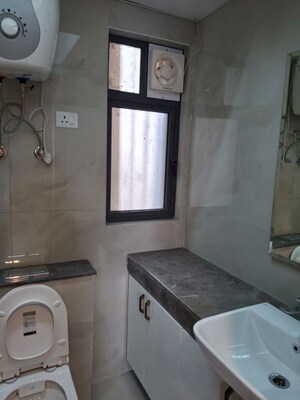 Bathroom in 3.5 BHK Apartment at M3M Heights, Sector 65 – for Rent