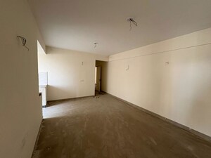 Room in 2 BHK Apartment at Bedarwals Sixty Three Golf Drive, Sector 63 – for Rent