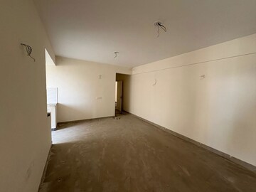 Room in 2 BHK Apartment at Bedarwals Sixty Three Golf Drive, Sector 63 – for Rent