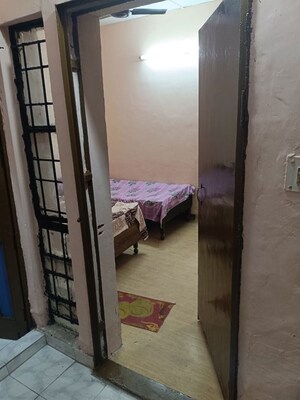 Balcony in 2 BHK Builder Floor at RWA Apartments Sector 52, Sector 52 – for Rent