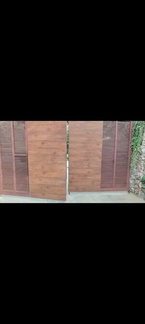 Room in 6+ BHK Villa at Palm Residency Chhatarpur, Chattarpur – for Sale