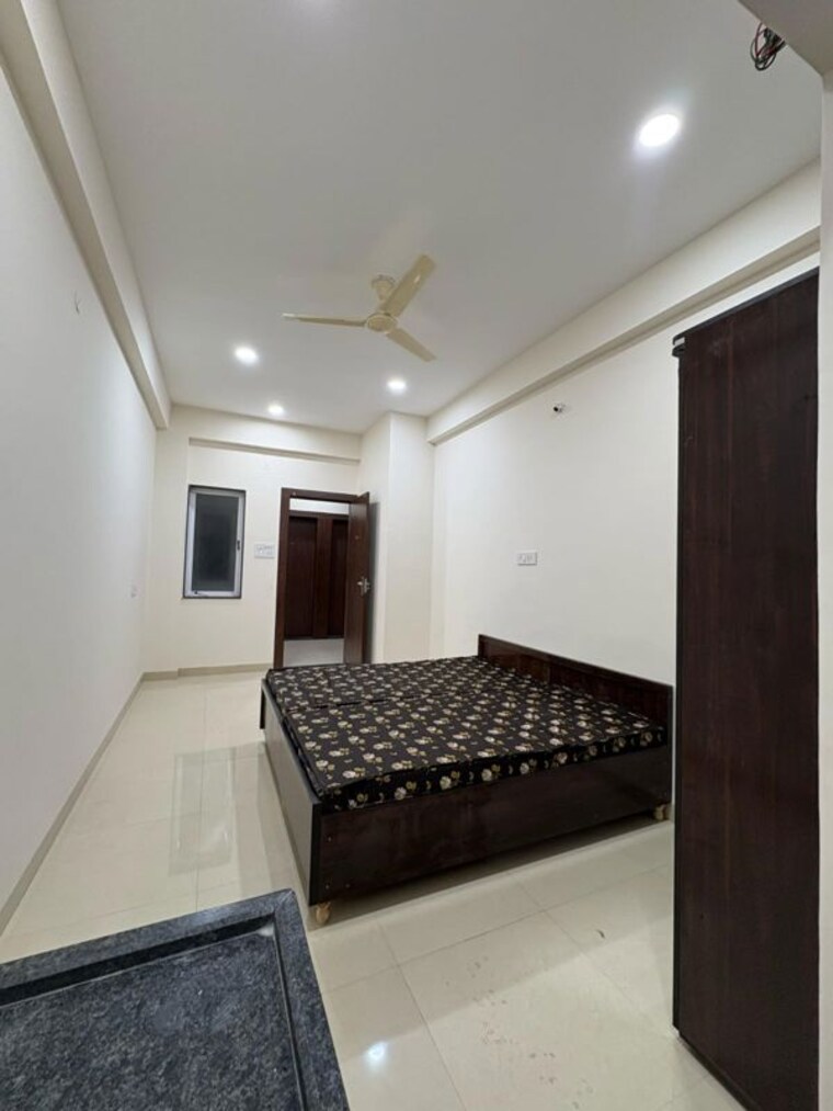 Bedroom, vijay nagar 1 Bedroom 700 Sq.Ft. Independent House In Vijay Nagar Indore 10051092